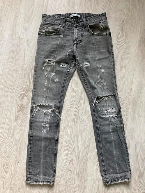 Balmain destroyed jeans spijkerbroek origineel slim fit, Kleding | Heren, Spijkerbroeken en Jeans, Ophalen of Verzenden