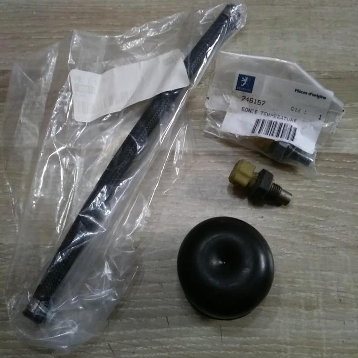 Peugeot Jet Force - lot 3 - luchtkap - temperatuursonde, Fietsen en Brommers, Brommeronderdelen | Scooters, Nieuw, Peugeot, Ophalen of Verzenden