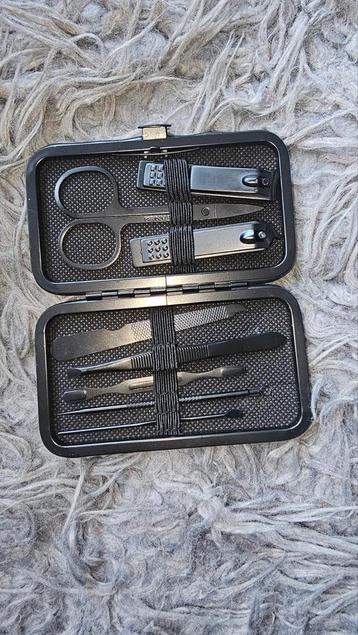 Ensemble de manucure et pédicure 11 pièces - noir - avec, Enlèvement ou Envoi