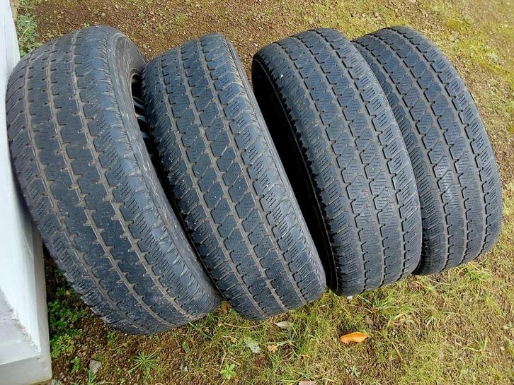 4 jantes VW Transporter T5 / T6 avec pneus renforcés, Auto-onderdelen, Banden en Velgen, Banden en Velgen, All Season, 16 inch