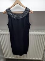 Zwart getailleerd zwarte jurk met detail Mt L merk Soky&Soka, Comme neuf, Soky&Soka, Noir, Taille 42/44 (L)