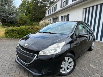 Peugeot 208 - 1.2 Benzine - Euro5B - Gekeurd - Nieuwstaat! beschikbaar voor biedingen