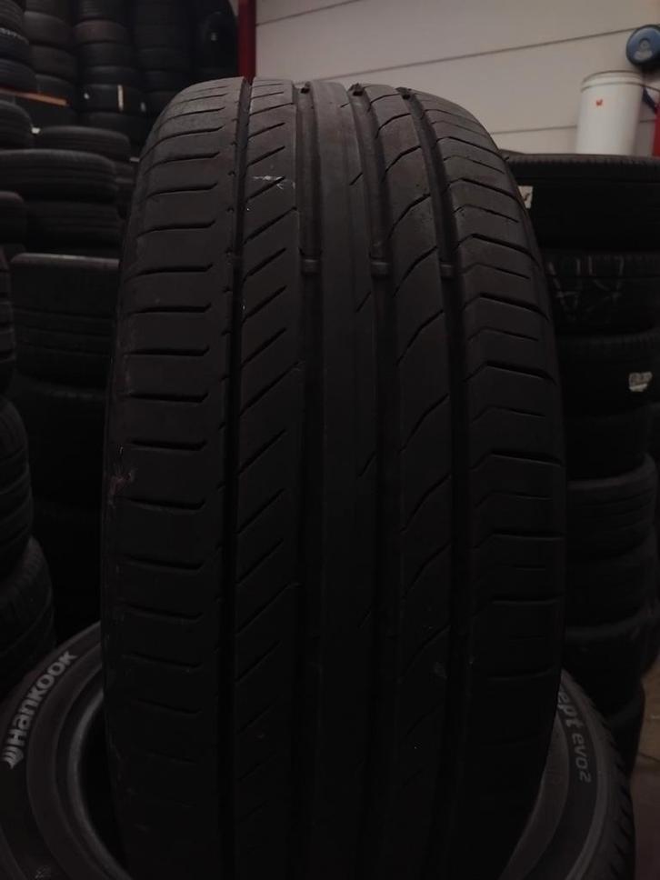2355019 235/50/19 235/50r19 zomer Continental, Auto diversen, Autosport-onderdelen, Zo goed als nieuw, Ophalen