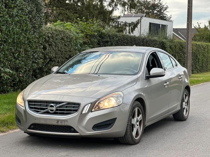 Volvo s60 2012 1.6 diesel 212.000km, Auto's, Volvo, Bedrijf, S60, Diesel, Euro 5, Ophalen