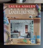 L. Mack Laura Ashley wonen in landelijke stijl, Boeken, Ophalen of Verzenden, Gelezen, L. Mack