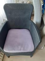 2 terras stoelen met kussen 1 stoel zit kapot, Plastique, Utilisé, Enlèvement ou Envoi