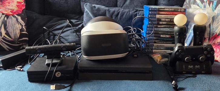 Playstation 4. mooie complete set, Games en Spelcomputers, Spelcomputers | Sony PlayStation 4, Zo goed als nieuw, Met 3 controllers of meer