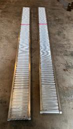 oprijplaten rampen in aluminium 5m lang, Auto diversen, Aanhangwagen-onderdelen, Ophalen of Verzenden, Zo goed als nieuw