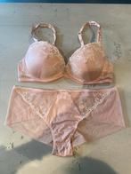 Lingeriesetjes Lise Charmel FR95/EU80D, Ophalen of Verzenden, Setje