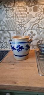 Antieke Keulse pot, Ophalen