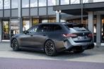 BMW M5 Touring - Driver's Package (bj 2025, automaat), Auto's, 4 deurs, 4395 cc, Leder, Bedrijf