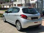 Peugeot 208 Allure - 1.2 Benzine - Apple Carplay - 110pk, Voorwielaandrijving, 4 deurs, Stof, Euro 6