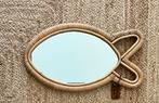 Miroir en forme de poisson en rotin rustique z.g.a.n., Maison & Meubles, Enlèvement ou Envoi, Moins de 100 cm, Comme neuf, Moins de 50 cm