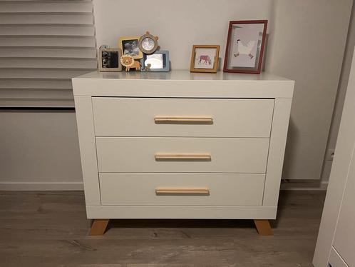 Bopita bedje met matras en commode, Kinderen en Baby's, Kinderkamer | Complete kinderkamers, Zo goed als nieuw, Ophalen