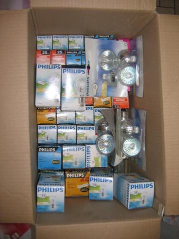 Lot allehande lampen te koop beschikbaar voor biedingen