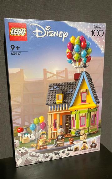 Lego Disney 100 Là Haut Neuf