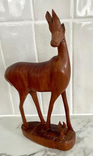 Statue en bois : cerf, bois africain sculpté à la main, Enlèvement ou Envoi