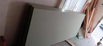 LOT 11 STUKS MDF PANELEN WATERBESTENDIG 15MM beschikbaar voor biedingen