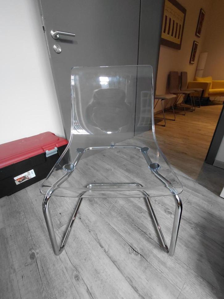 2 Chaises design transparentes - Style moderne, Huis en Inrichting, Stoelen, Gebruikt, Twee, Kunststof, Overige materialen, Overige kleuren