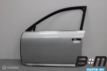 Portier linksvoor Audi A6 4B Avant LY7W 4Z7831051A beschikbaar voor biedingen