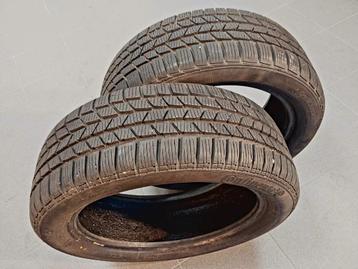 2 très bons pneus hiver 205/50-17 avec 7 mm de profil beschikbaar voor biedingen