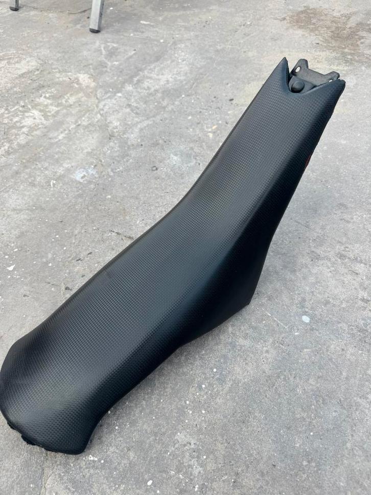 Aprillia sx 50 2009 buddyseat / zadel, Fietsen en Brommers, Brommeronderdelen | Algemeen, Ophalen of Verzenden