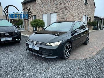 Volkswagen Golf VIII 1.5 TSI 115PK FACELIFT ACC AR/CAM NIEUW beschikbaar voor biedingen