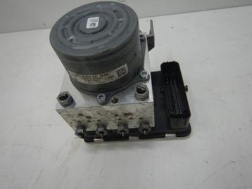 Mercedes-Benz C-Klasse W205 ABS Pomp A2539011600 A2534311300 beschikbaar voor biedingen