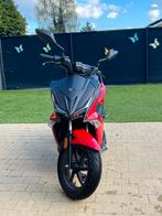 Kymco super 8r b klasse EERSTE EIGENAAR, Fietsen en Brommers, Scooters | Kymco, Ophalen of Verzenden