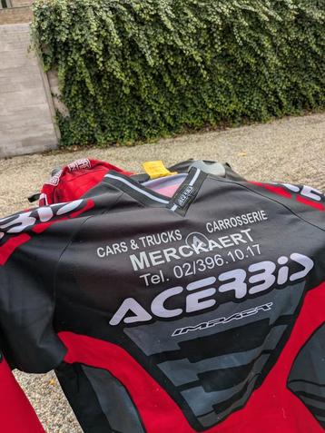 Lot 18 motocrosstruitjes 2XL te koop beschikbaar voor biedingen