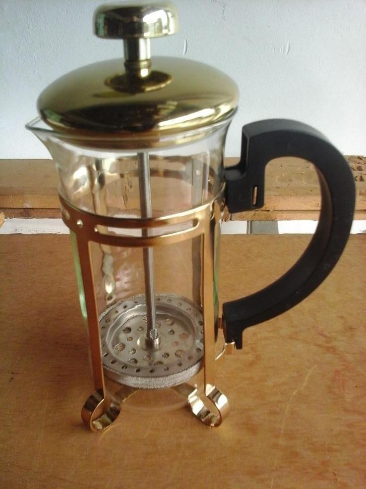 MINI PERCOLATOR, Elektronische apparatuur, Koffiezetapparaten, Nieuw, Gemalen koffie, Overige modellen, 1 kopje, Afneembaar waterreservoir
