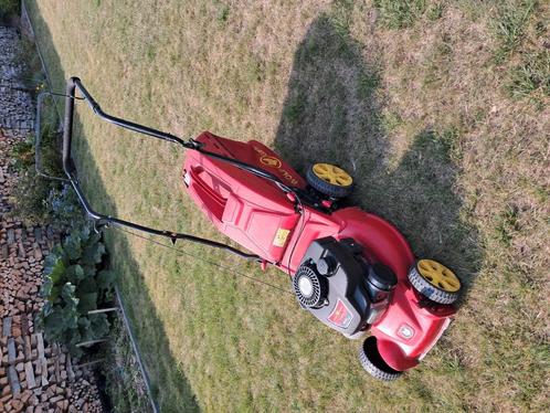 Benzine grasmaaier Wolf Garten, Tuin en Terras, Grasmaaiers, Gebruikt, Ophalen