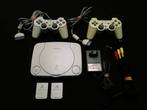PS One avec cartes mémoire | Manettes Sony DualShock, Consoles de jeu & Jeux vidéo, Consoles de jeu | Sony Consoles | Accessoires