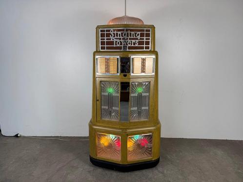 Te koop prachtig gerestaureerde AMI Singing Tower Jukebox, Verzamelen, Automaten | Jukeboxen, Zo goed als nieuw, Ami, Ophalen