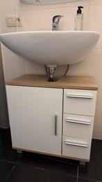 Badkamer kastje, Huis en Inrichting, Ophalen, Zo goed als nieuw