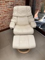 2 Stressless relaxzetels met voetbankjes, Ophalen of Verzenden, Zo goed als nieuw, Hout