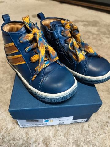 Schoen peuter - maat 23 beschikbaar voor biedingen