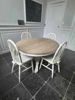 Antieke tafel met stoelen, Ophalen