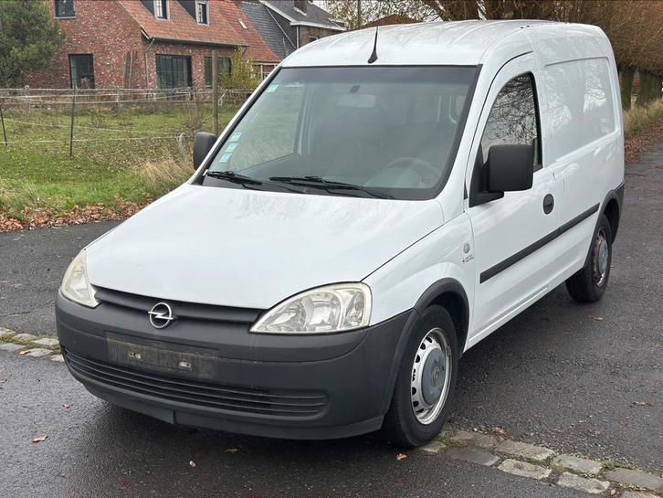 Opel combo 2010 210.000km 1.3 diesel, Auto's, Opel, Particulier, Combo Tour, Airbags, Bluetooth, Electronic Stability Program (ESP)