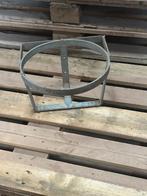 Drink en eetbakken, Stalling