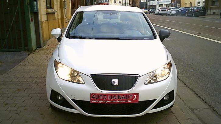 SEAT IBIZA 1200CC DIESEL 2011 TRES PROPRE, Autos, Seat, Entreprise, Achat, Ibiza, ABS, Régulateur de distance, Airbags, Air conditionné