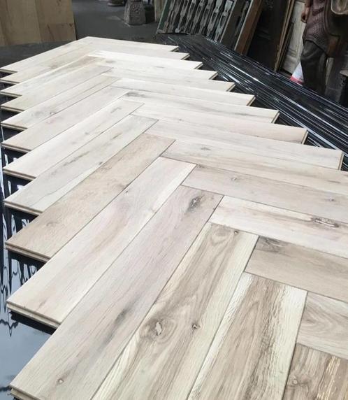 Parketvloeren – grote voorraad, scherpe prijzen!, Tuin en Terras, Bloempotten, Zo goed als nieuw, Ophalen of Verzenden