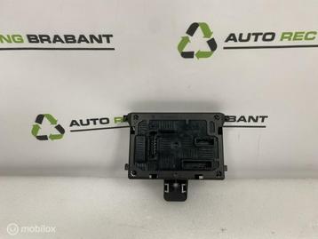 Body Control Module Renault Clio 3 Estate ORIG 8201054128 beschikbaar voor biedingen
