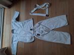 Judo tenue complète, Sports & Fitness, Sports de combat & Self-défense, Comme neuf, Judo
