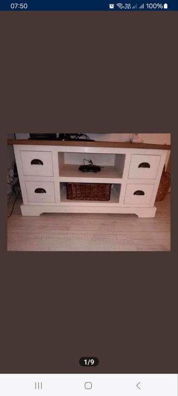 Tv kast + bijzettafeltje volle teak beschikbaar voor biedingen