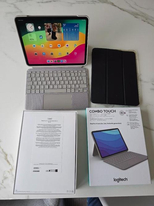 Ipad Pro 11 Liquid Retina Display met toetsenbord 2022, Computers en Software, Apple iPads, Zo goed als nieuw, Apple iPad, Wi-Fi