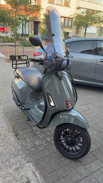 Vespa sprint iget nardo grey beschikbaar voor biedingen