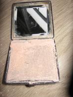 Poudrier des années 6O' en faux nacre marron orangé. Etat sa, Enlèvement ou Envoi