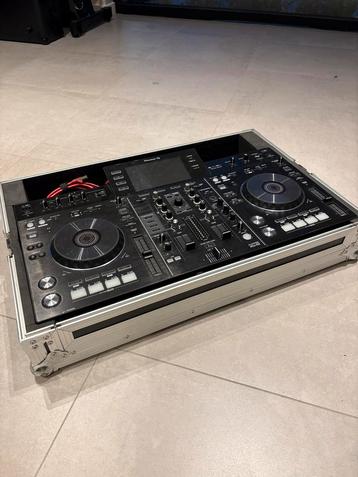 Xdj RX met flightcase beschikbaar voor biedingen