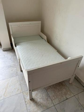 Bed ikea - peuter meegroeibed beschikbaar voor biedingen
